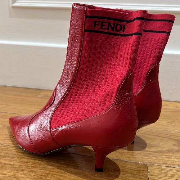 Fendi Stivali Leather Boots - Picture 8 of 8